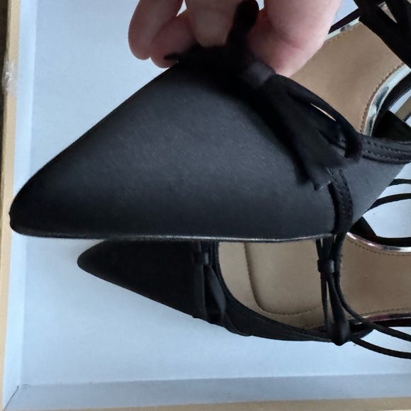 Jewel Badgley Mischka Black Heels - Picture 4 of 8